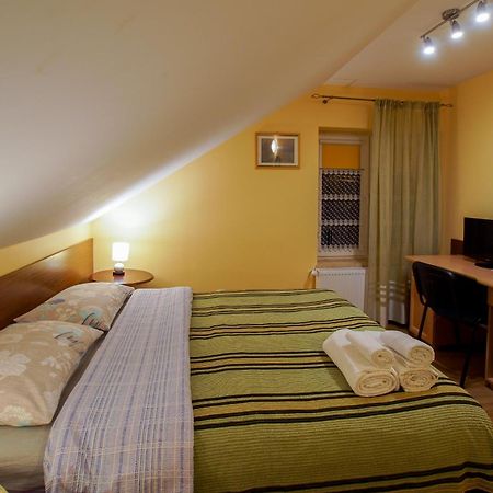 Villa Magiczny Zakatek Dabrowa Dolna Esterno foto