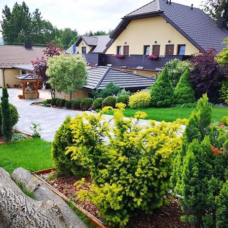 Villa Magiczny Zakatek Dabrowa Dolna Esterno foto
