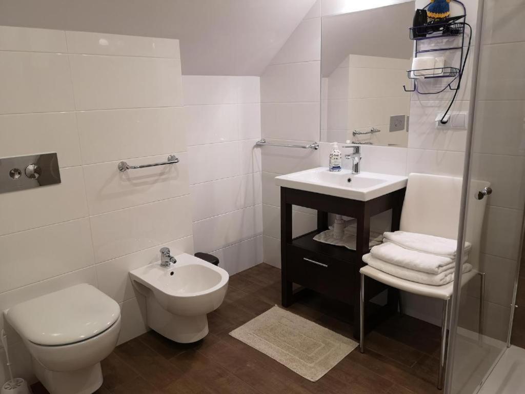 Villa Magiczny Zakatek Dabrowa Dolna Esterno foto