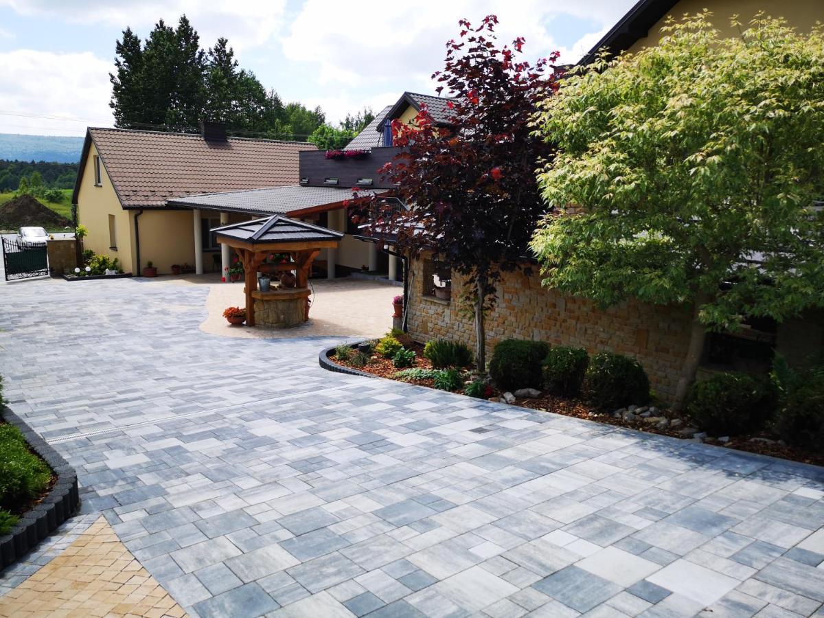 Villa Magiczny Zakatek Dabrowa Dolna Esterno foto